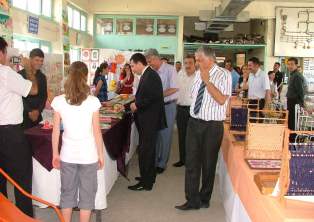 ATL-METEM  okulu yıl sonu sergisi açtı
