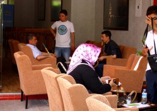 Nargilenin adabı muaşeret kuralları var