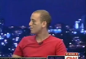 Taner stüdyoyu birbirine kattı VİDEO