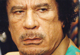 Muammar Kaddafi öldürüldü