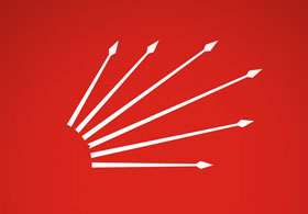 Yeni CHP çatırdıyor