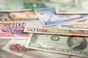 Dolardan günün ilk rakamları