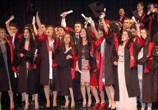 Selçuklu Tıp'ta mezuniyet coşkusu