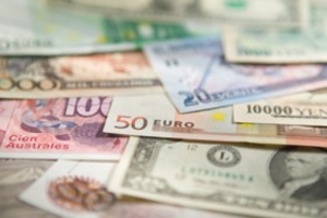 Dolardan günün ilk rakamları