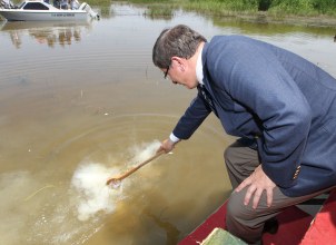Davutoğlu, Hoca ile göle maya çaldı
