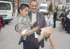 13 yaşındaki çocuk bıçakla yaralandı