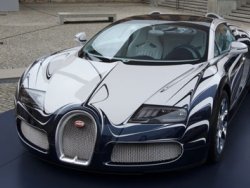 Porselen kaplı Bugatti