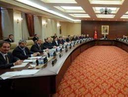 4 bakanın dosyası kabarık çıktı