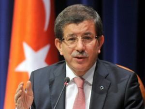 Dışişleri Bakanı Davutoğlu Kulu'da