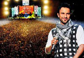 Tarkan Diyarbakır'ı inletti