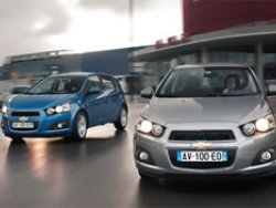 İthal otomobilde vergi müjdesi