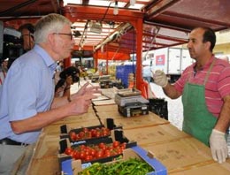 Türk düşmanına Türk restorantında aç kaldı