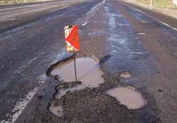 Karapınar Çevre Yolu çöktü!