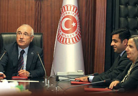 Boykot zirvesinde ilk tur sonuçsuz