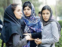 İran'da yok satan cinsel eğitim DVD'si!