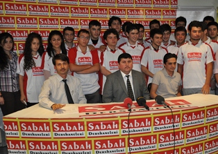 Sabah'ta gelenek bozulmadı