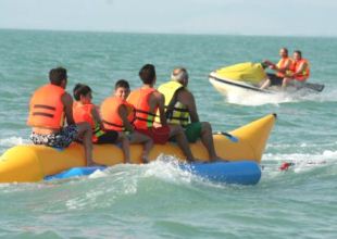 Beyşehir Gölü'nde "Banana" keyfi