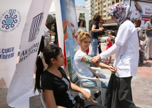 "Doğru kiloyla ideal sağlık" eğitimleri