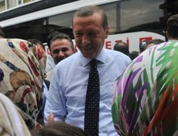 Yaşlı kadın Erdoğan'a kahkaha attırdı