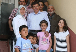 Davutoğlu, Fatma Nur'u unutmadı!