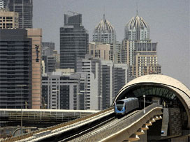 Dubai metrosunda oruç açmak yasak