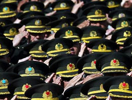 Kulislerde adı geçen kuvvet komutanları