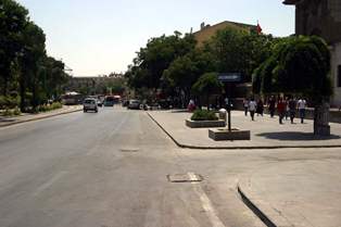 Ramazan'ın ilk günü caddeler boşaldı