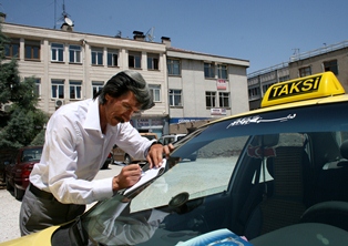 3 yanlış 1 taksiciyi götürecek!