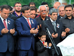 Gizem'in cenazesi devlet töreni gibi!