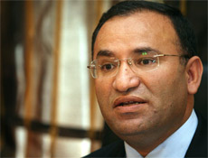 Bozdağ'dan Sarkozy ve Merkel'e uyarı