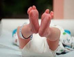 Vicdansız babanın yaptığına bakın!