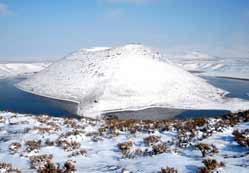 Nazar boncuğu büyülüyor