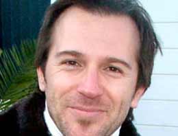 Uğur Arslan hüngür hüngür ağladı