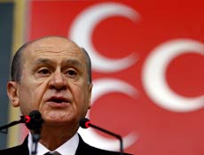 MHP Lideri Bahçeli de darbecilere karşı