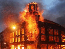 Londra'yı ateşe verdiler!