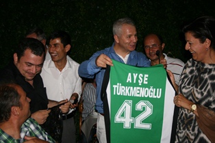 Türkmenoğlu, engellilerle iftar açtı