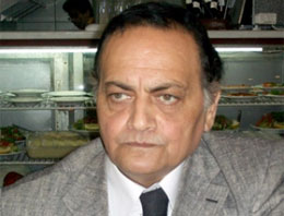 Cenazesinde sadece 15 kişi vardı