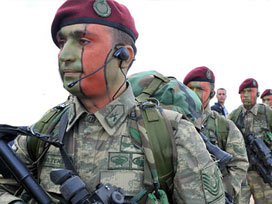 Terörle mücadelede Türkiye tek başına