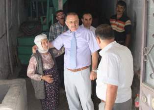 Akşehir Kaymakamı'ndan fakir ailelere ziyaret