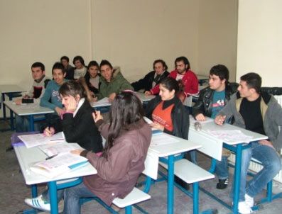 Akşam liselerine düzenleme