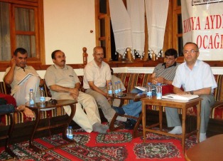 "Allah zalimleri sevmez"