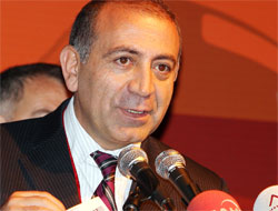 CHP'li Tekin AK Parti'nin 10. yılını kutladı