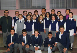 Öğretmen ve öğrencilerden şiir