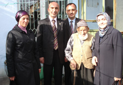 Angı: Yaşlılar başımızın tacı
