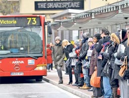 İngiltere'de enflasyon yine hızlandı