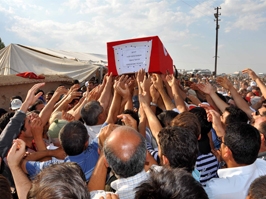 Konya şehidini uğurladı