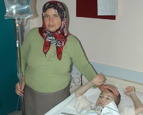 11 yaşında her gün diyalize giriyor