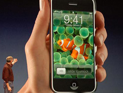 Apple beklenen tanıtımı yaptı