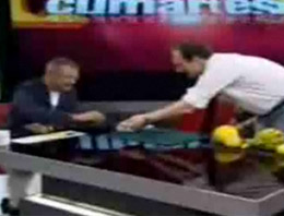 Canlı yayında şaşırtan ilüzyon (VİDEO)