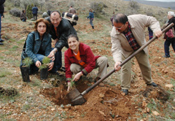 Nazif Yardımcı Ormanı'na 2 bin fidan